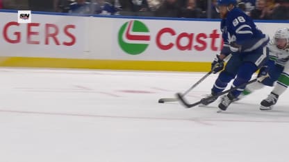 Nylander salue son retour au jeu de belle façon