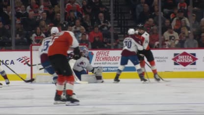 Couturier brise la glace