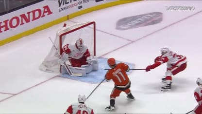 DET@ANA: Zegras scores PPG against Alex Lyon