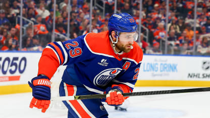 Edmonton Oilers Center Leon Draisaitl (29) moves the puck out of the zone in the second period of the Edmonton Oilers game versus the Nashville Predators on January 06, 2025 at Rogers Place in Edmonton, AB. (Photo by Curtis Comeau/Icon Sportswire via Getty Images)