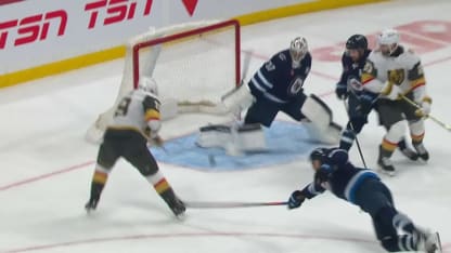 VGK@WPG: Smith scores goal against Connor Hellebuyck
