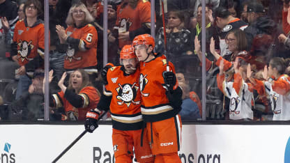 Sennecke Scores Pretty Goal on the Rush