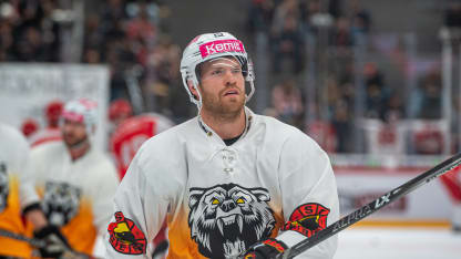 Oscar Lindberg i poängtopp i SHL