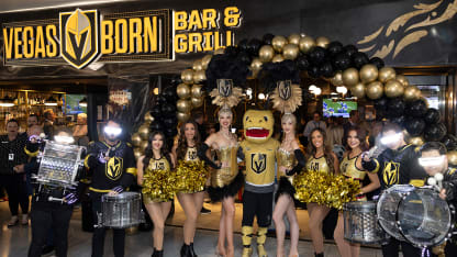 Vegas Born Bar & Grill Provides a Championship Airport Dining Experience