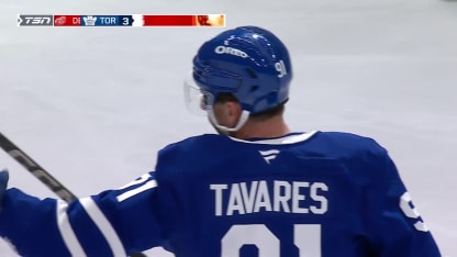 Tavares ja Matthews tehtailevat ylivoimamaalin