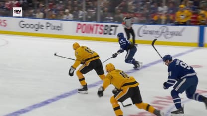 PIT@TOR: Nylander scores goal against Stuart Skinner