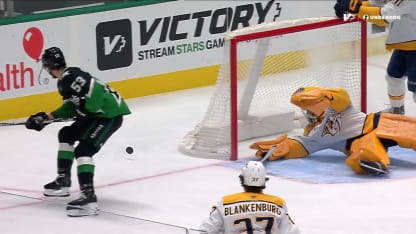 Johnston se bute à Saros