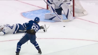 TBL@TOR: Nylander scores goal against Andrei Vasilevskiy