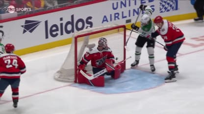 Harley prépare le but de Steel