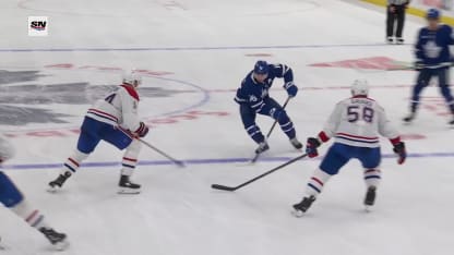 MTL@TOR: Tavares scores PPG against Samuel Montembeault