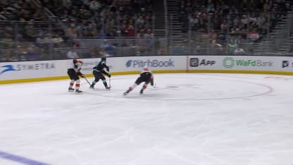 PHI@SEA: Tolvanen scores empty-net goal