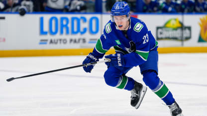 Lekkerimäki med dubbla fullträffar för Canucks
