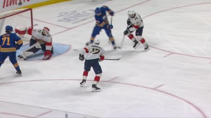 Bobrovsky robs Thompson