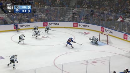 UTA@BUF: Vejmelka with a great save against Jack Quinn