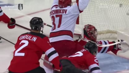 Un deuxième but pour Svechnikov