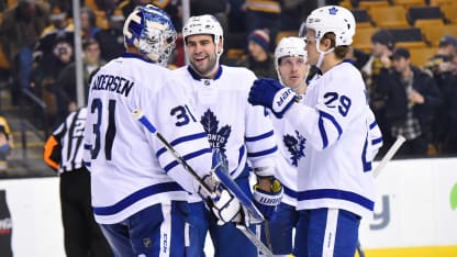 leafs_121016a