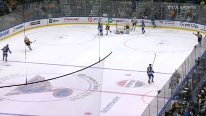 Snuggerud marque son 20e but de la saison