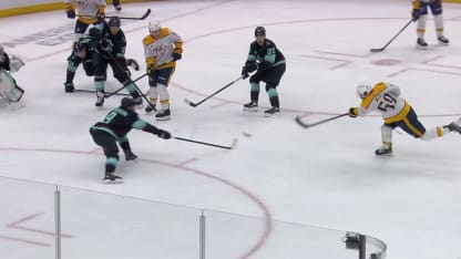 Josi résout l'énigme Grubauer