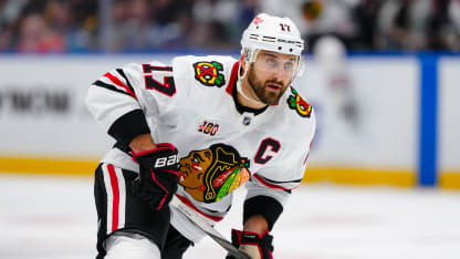 Blackhawks : Quatre semaines d’absence pour Nick Foligno