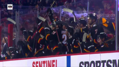 Sharangovich frappe en A.N.