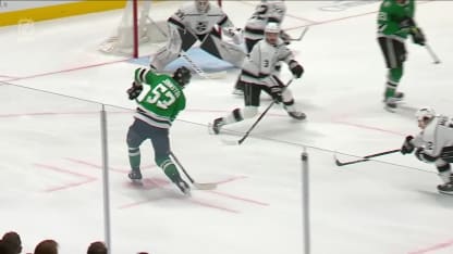 Johnston zvýšil náskok Stars