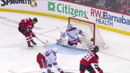 NYR@NJD: Shesterkin with a great save against Timo Meier