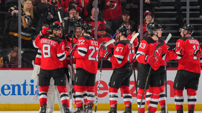 Los New Jersey Devils siguieron con su inmensa solidez defensiva