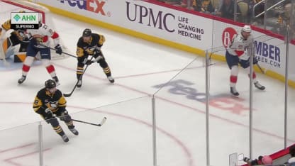 FLA@PIT: Jones marque un but contre Arturs Silovs