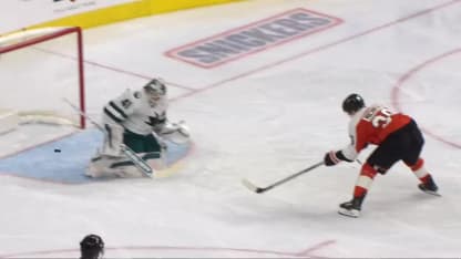 Michkov triple l'avance