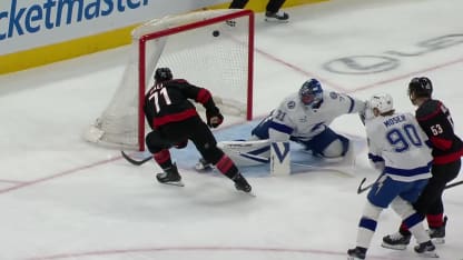 TBL@CAR: Hall scores goal against Jonas Johansson