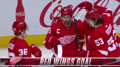 Larkin gets Red Wings started