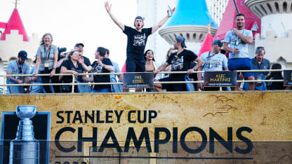VGK cup rally bus