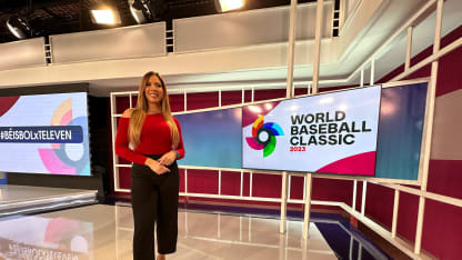 Photo 1 Adriana Flores