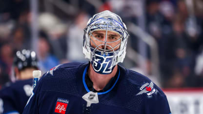 Connor Hellebuyck