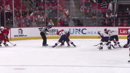 CBJ@CAR: Martinook scores empty-net goal