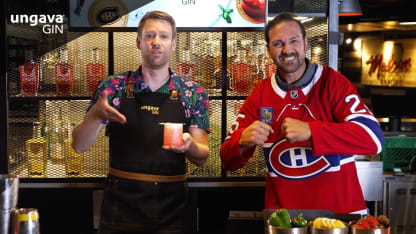 Dandenault mixes a 25 Smash cocktail