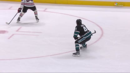 CHI@SJS: Sherwood scores goal against Spencer Knight