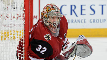 coyotes raanta