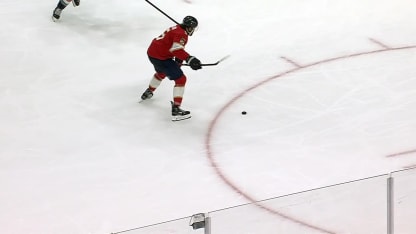 Ekblad grabs the lead