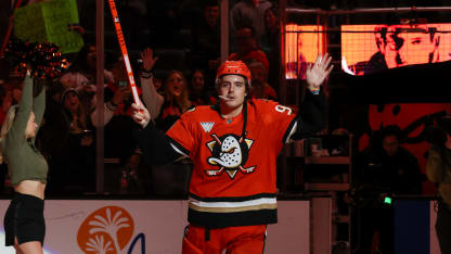 Carlsson en av veckans tre stjärnor