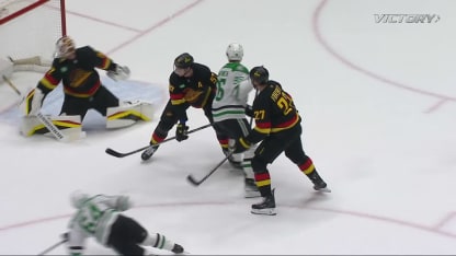 DAL@VAN: Granlund scores goal against Kevin Lankinen