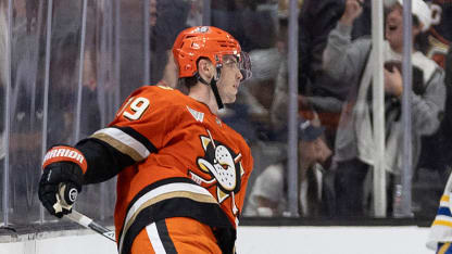 Terry Gets the Game-Winner on the Breakaway