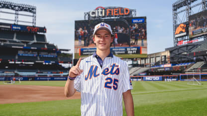 PHOTOS: Schaefer at Mets Game