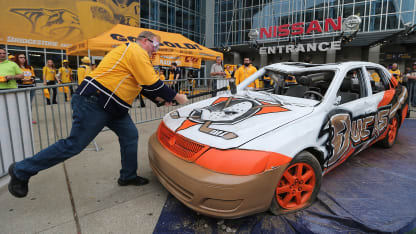 Ducks_smashcar_2016version