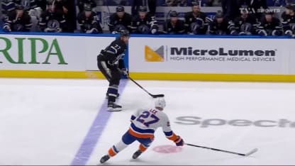 Kucherov trouve l'ouverture