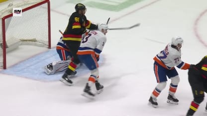 NYI@VAN: Kane marque un but contre Ilya Sorokin