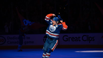 Kapasta hehkutettiin Oilersin avausvoiton jälkeen