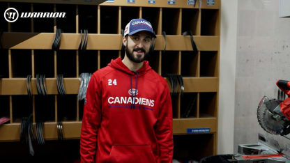 Phillip Danault demos his tape job