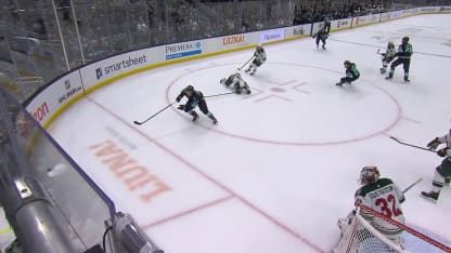 Montour fait mouche tard en 2e période