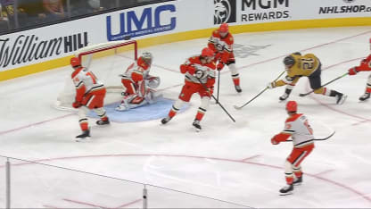 Howden profite de l'effort de Karlsson